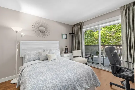916 Roche Point Drive, North Vancouver For Sale - image 19