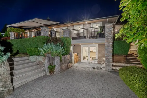 1425 Palmerston Avenue, West Vancouver For Sale - image 2