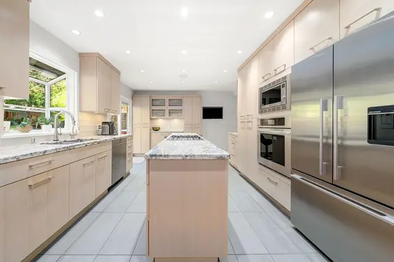 4966 Ranger Avenue, North Vancouver For Sale - image 5