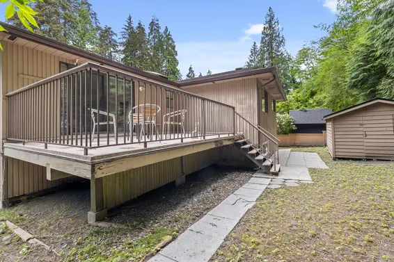 1184 Riverside Drive, North Vancouver For Sale - image 18