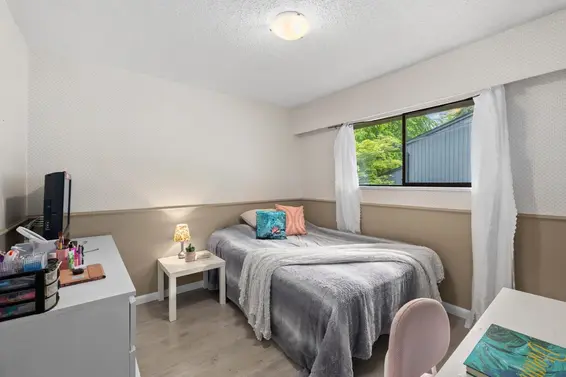 1184 Riverside Drive, North Vancouver For Sale - image 22
