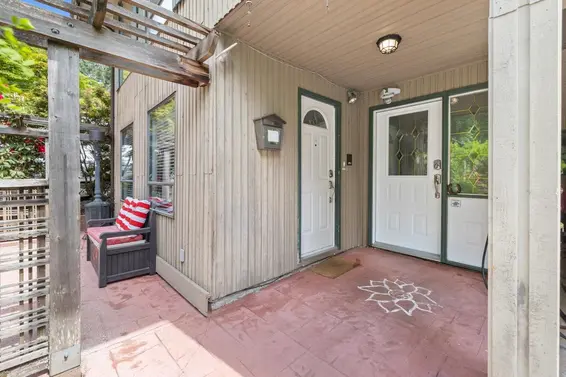 1184 Riverside Drive, North Vancouver For Sale - image 25