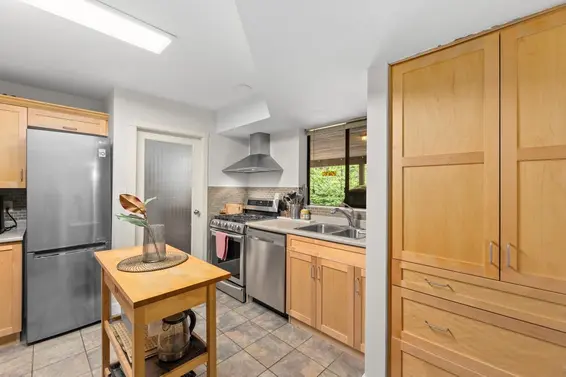 1184 Riverside Drive, North Vancouver For Sale - image 31