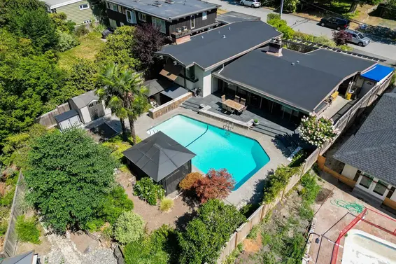 3083 Bewicke Avenue, North Vancouver