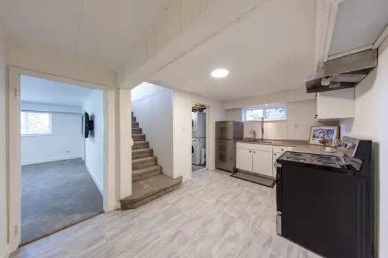 1243 Cloverley Street, North Vancouver For Sale - image 22