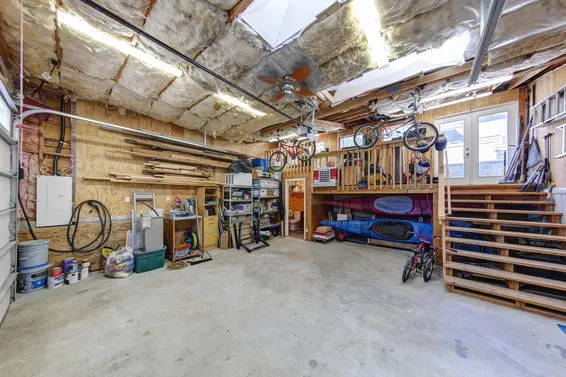 1243 Cloverley Street, North Vancouver For Sale - image 32