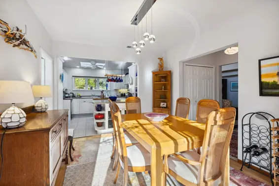 4028 Rose Crescent, West Vancouver For Sale - image 13