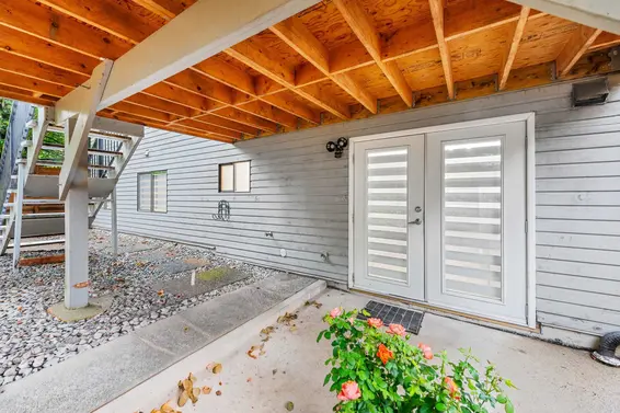 1777 Caledonia Avenue, North Vancouver For Sale - image 38