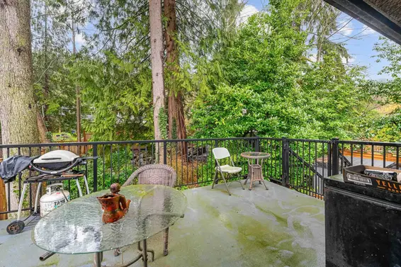 1777 Caledonia Avenue, North Vancouver For Sale - image 5