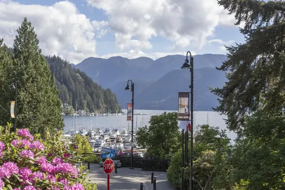 2 2151 Banbury Road, North Vancouver For Sale - image 27