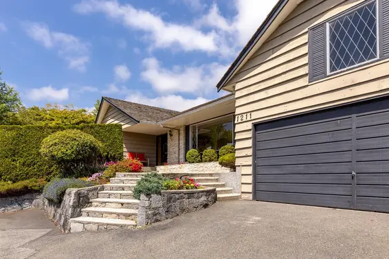 1211 Chartwell Drive, West Vancouver For Sale - image 29