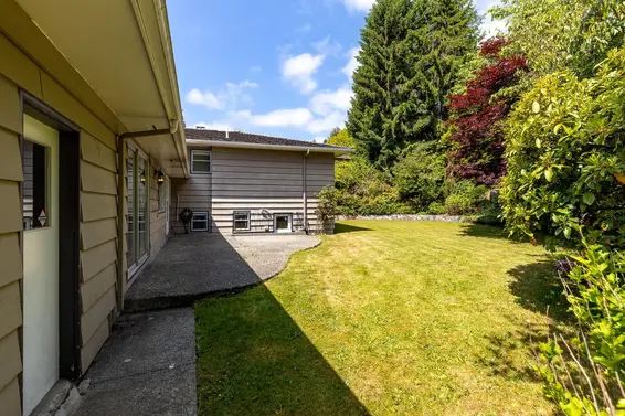 1211 Chartwell Drive, West Vancouver For Sale - image 32