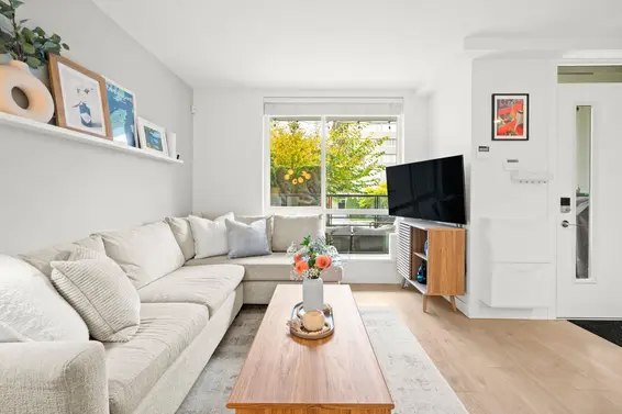 TH8 108 East 8th Street, North Vancouver For Sale - image 14