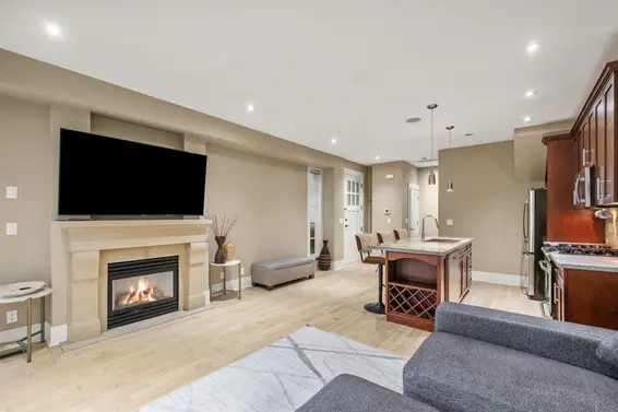 1620 St. Andrews Avenue, North Vancouver For Sale - image 10