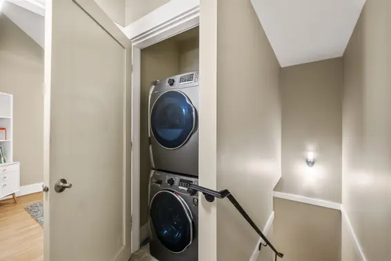 1620 St. Andrews Avenue, North Vancouver For Sale - image 17