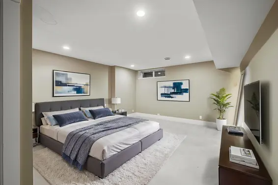 1620 St. Andrews Avenue, North Vancouver For Sale - image 18