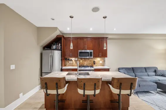 1620 St. Andrews Avenue, North Vancouver For Sale - image 4