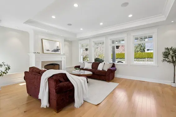 991 Hampshire Road, North Vancouver For Sale - image 11