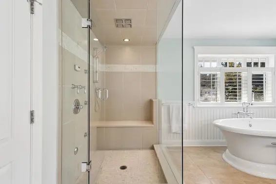 991 Hampshire Road, North Vancouver For Sale - image 33