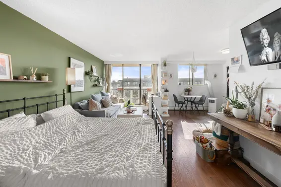 706 145 St. Georges Avenue, North Vancouver For Sale - image 5