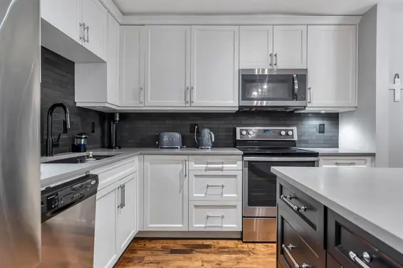 3952 Indian River Drive, North Vancouver For Sale - image 6