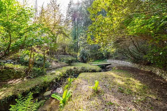 435 Macbeth Crescent, West Vancouver For Sale - image 30