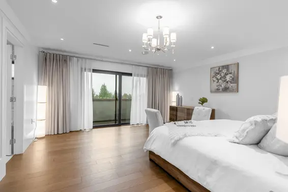 925 Beaumont Drive, North Vancouver For Sale - image 21