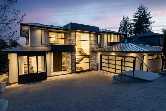 925 Beaumont Drive, North Vancouver For Sale - image 40