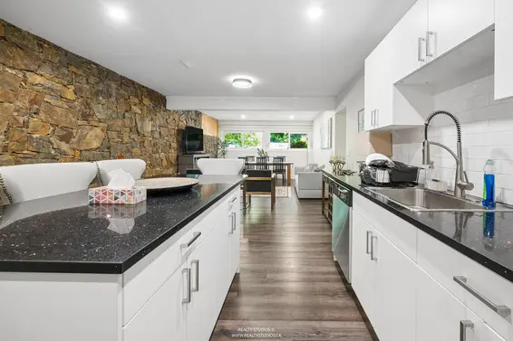 4651 Hoskins Road, North Vancouver For Sale - image 33