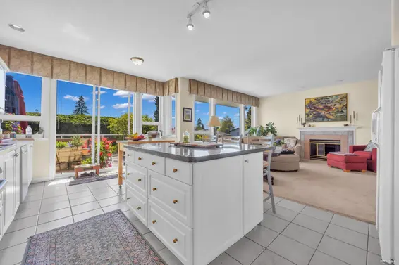 2322 Lawson Avenue, West Vancouver For Sale - image 11