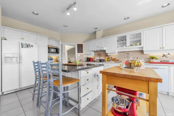 2322 Lawson Avenue, West Vancouver For Sale - image 12