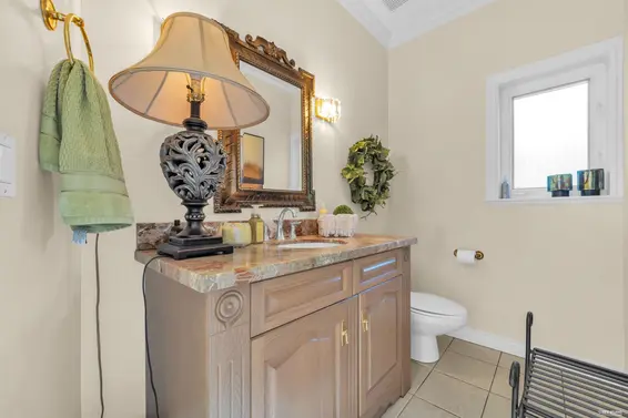 2322 Lawson Avenue, West Vancouver For Sale - image 18