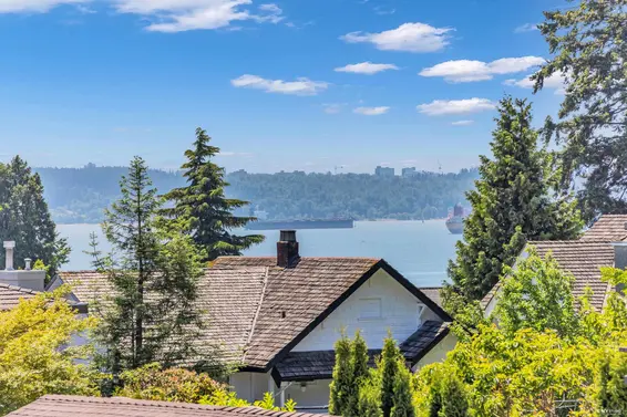 2322 Lawson Avenue, West Vancouver For Sale - image 26