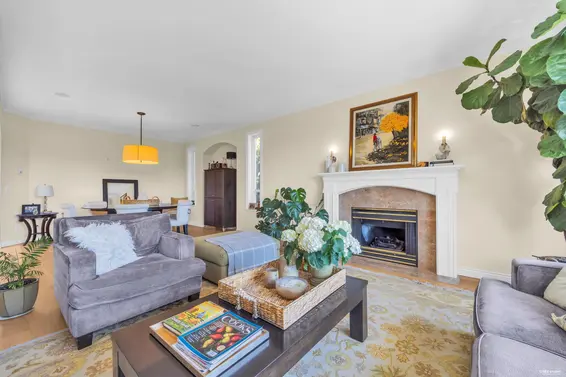 2322 Lawson Avenue, West Vancouver For Sale - image 7