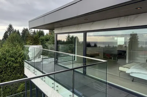 1035 Greenwood Place, West Vancouver For Sale - image 2