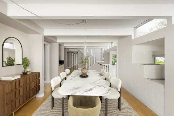 5735 Bluebell Drive, West Vancouver For Sale - image 12