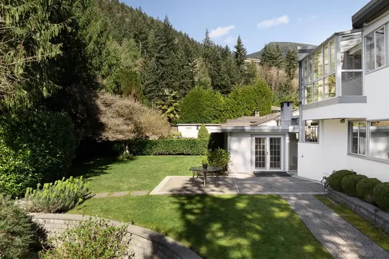5735 Bluebell Drive, West Vancouver For Sale - image 33