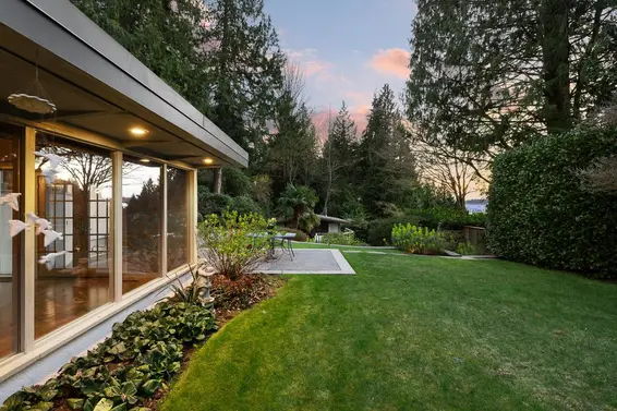 5735 Bluebell Drive, West Vancouver For Sale - image 36