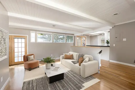 5735 Bluebell Drive, West Vancouver For Sale - image 8