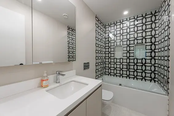 670 St. Ives Crescent, North Vancouver For Sale - image 32
