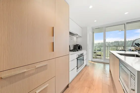 1401 1500 Fern Street, North Vancouver For Sale - image 4