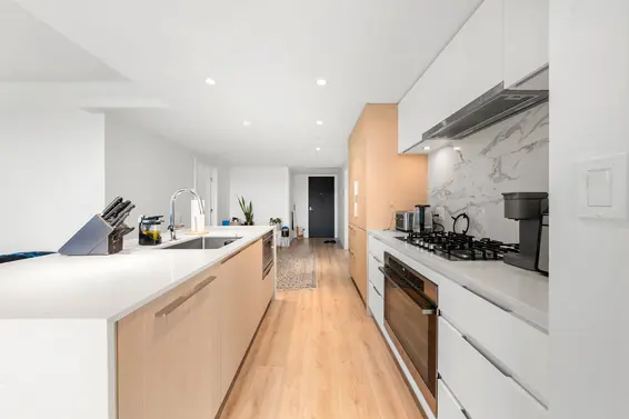 1401 1500 Fern Street, North Vancouver For Sale - image 5
