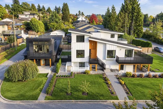 366 West 25th Street, North Vancouver