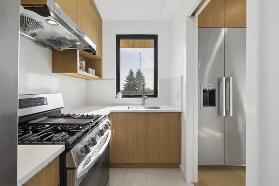 366 West 25th Street, North Vancouver For Sale - image 14