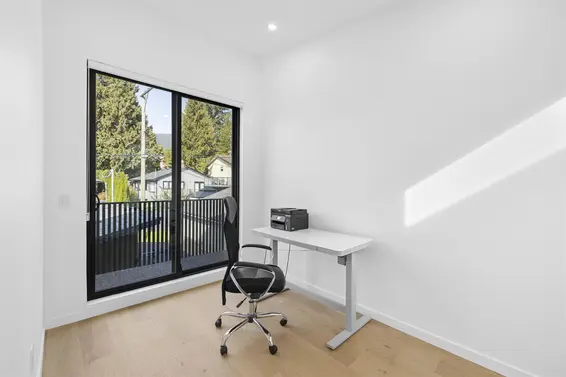 366 West 25th Street, North Vancouver For Sale - image 23