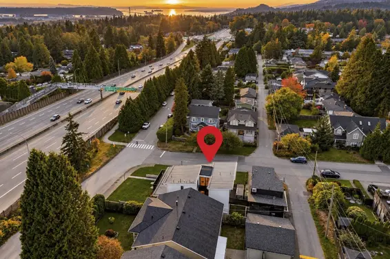 366 West 25th Street, North Vancouver For Sale - image 27