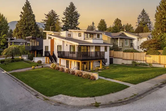 366 West 25th Street, North Vancouver For Sale - image 28