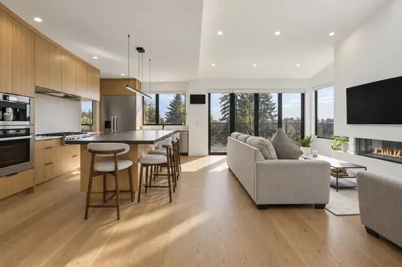366 West 25th Street, North Vancouver For Sale - image 8