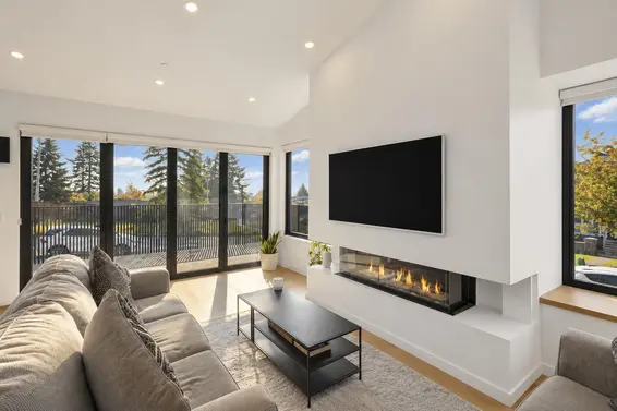 366 West 25th Street, North Vancouver For Sale - image 9