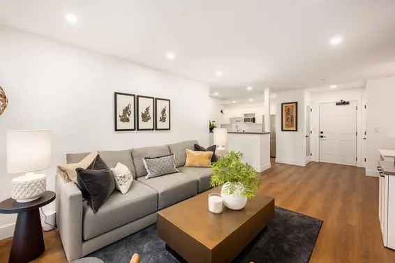 208 128 West 8th Street, North Vancouver For Sale - image 12